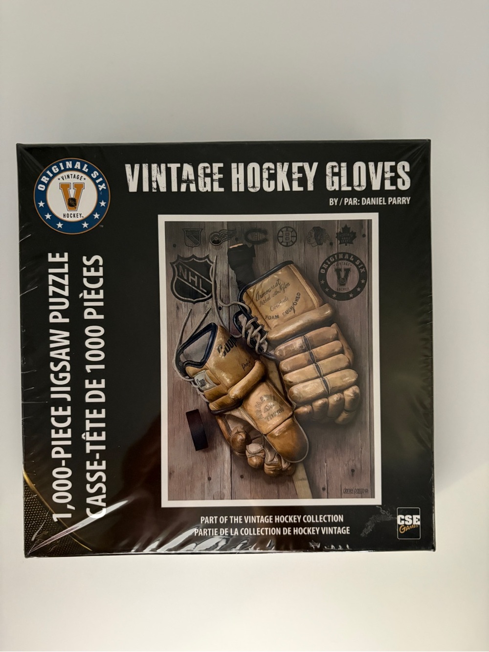 Vintage Hockey Gloves NHL Jigsaw Puzzle 1000 Piece Daniel Parry CSE Games SEALED